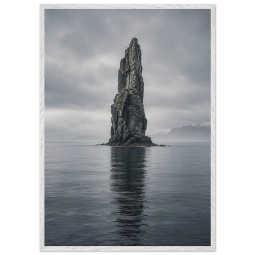 Rock Stack – Gerahmter skandinavischer Kunstdruck